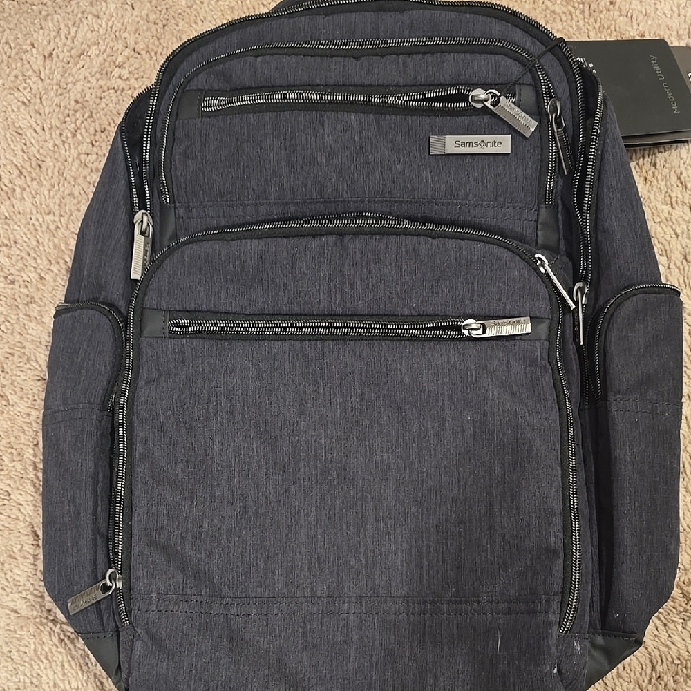 Samsonite Gray Backpack - Picture 4 of 17